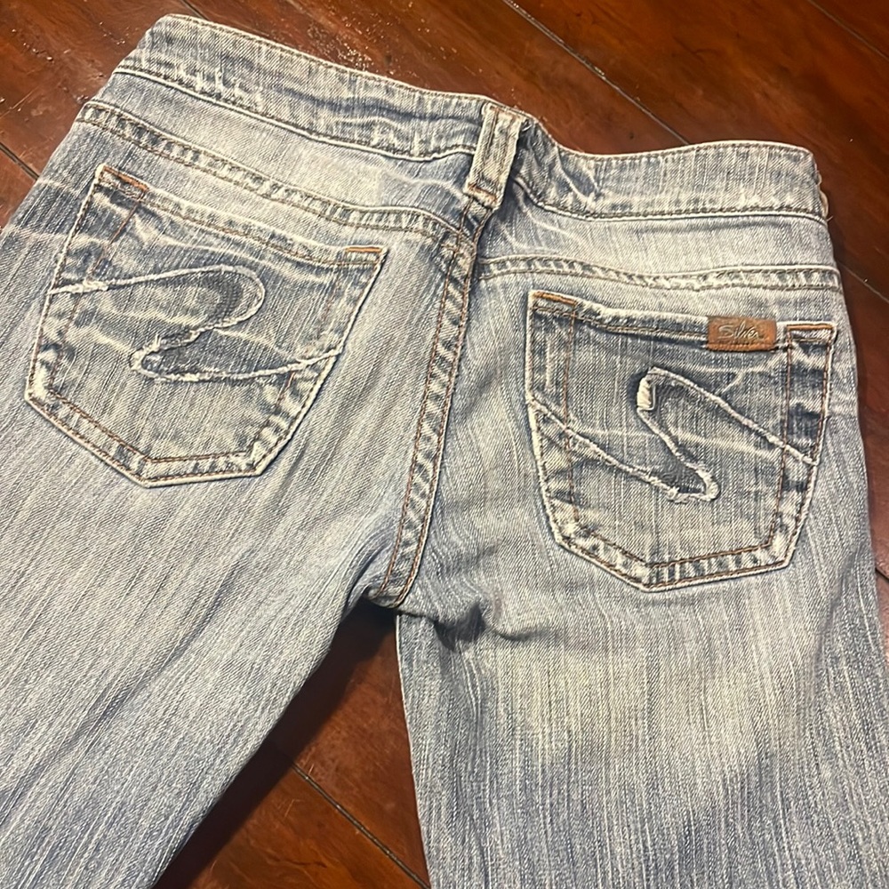Silver jeans size 27 boot cut jeans